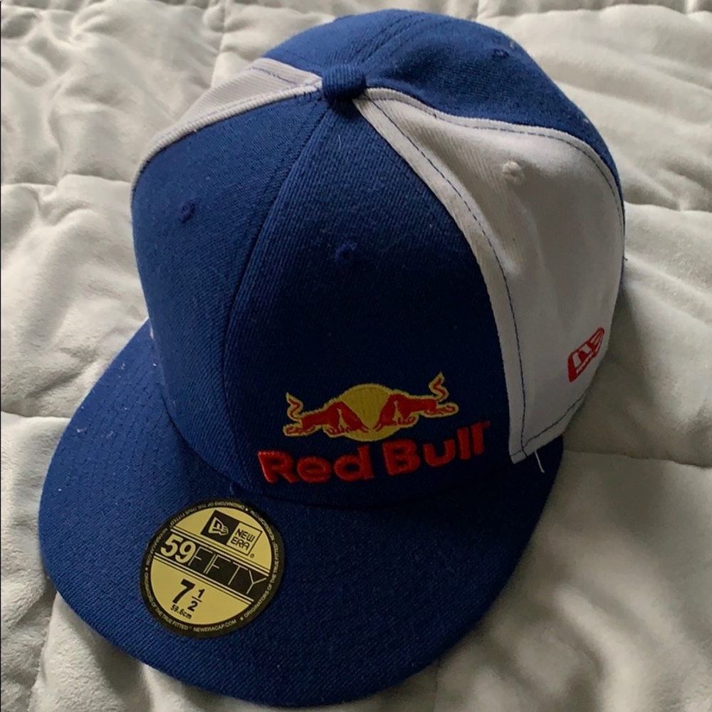 Red Bull hat